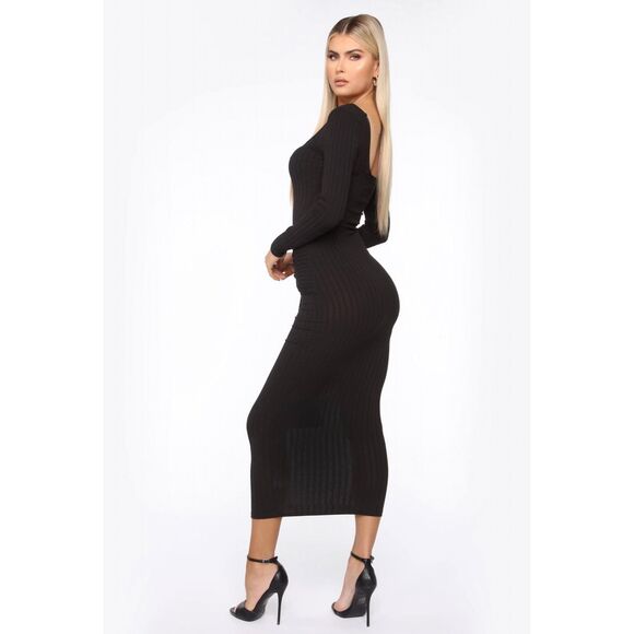 Fashion Nova Share The New Norm Maxi Dre - Picture 2 of 12